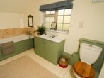 Green bathroom Green bathroom
